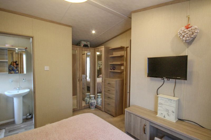 Gallery image 8