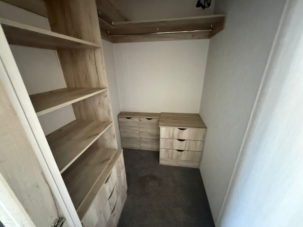 Gallery image 14
